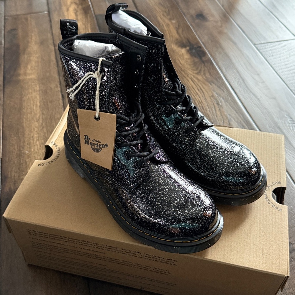 Dr Martens‎ NWT Boots Black Silver Sparkle Size 6 Side Zip Lace Up